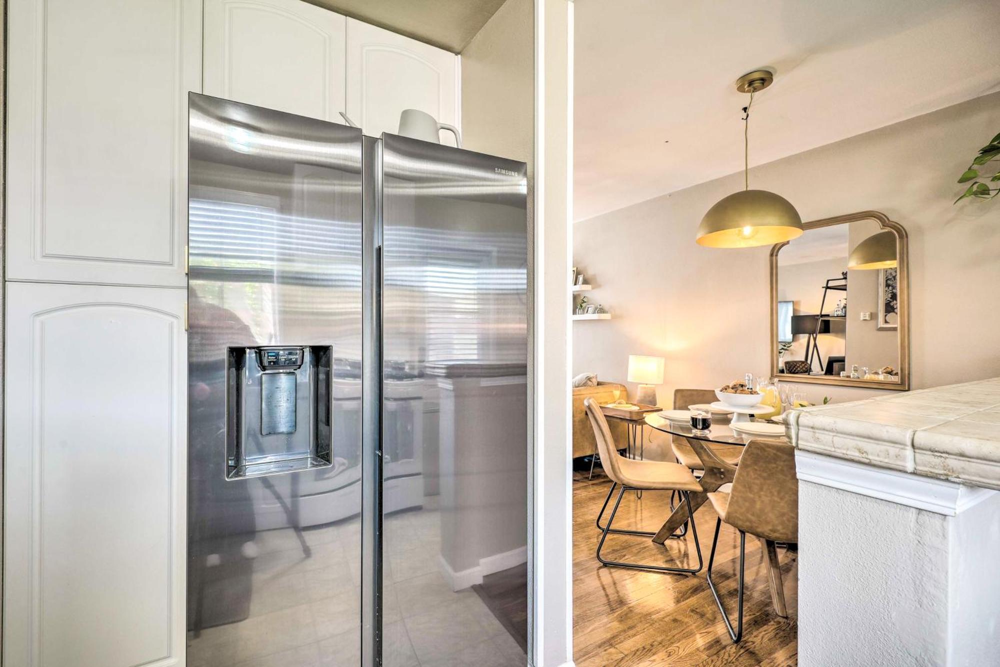 Stylish And Modern Burbank Gem With Private Yard! 빌라 외부 사진