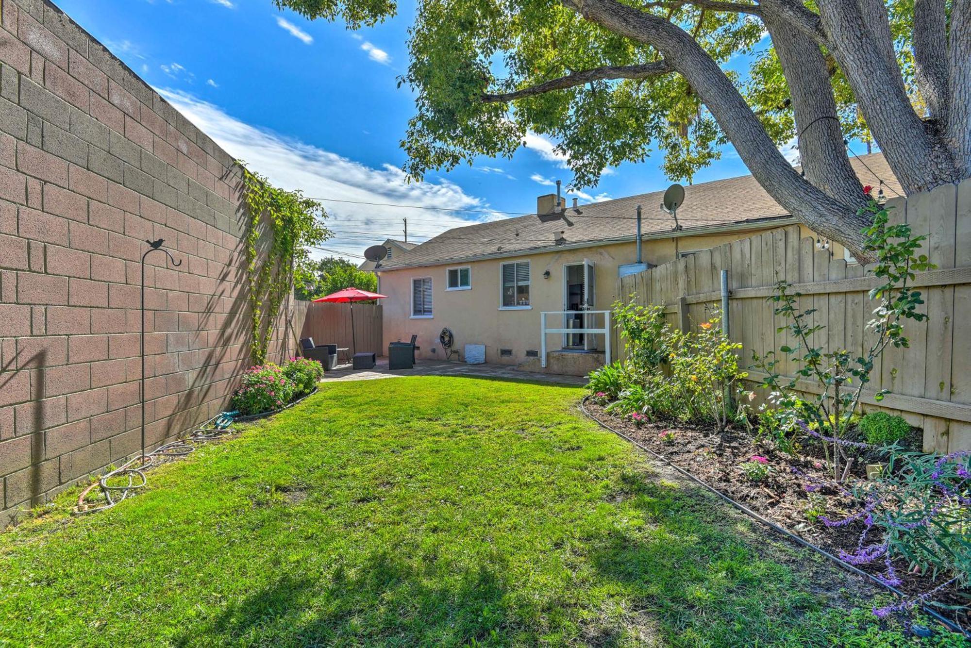 Stylish And Modern Burbank Gem With Private Yard! 빌라 외부 사진